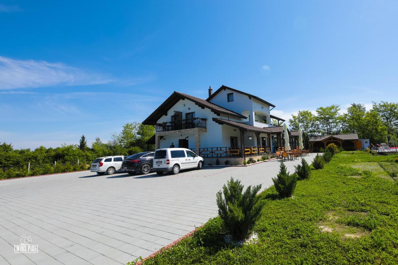 Popasul Montan Hotel Avrig Exterior foto