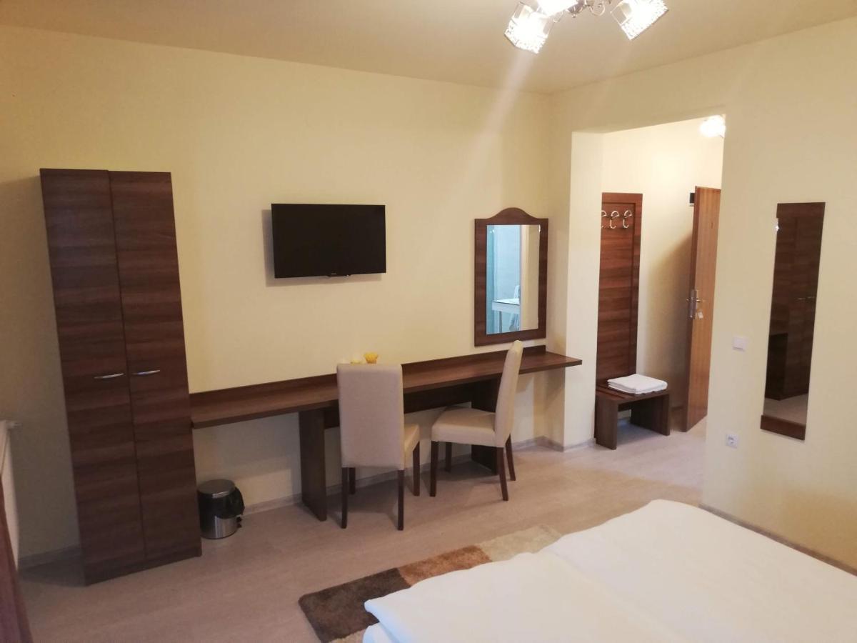 Popasul Montan Hotel Avrig Exterior foto