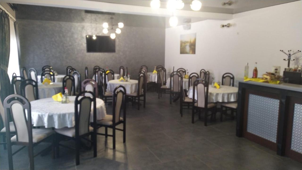 Popasul Montan Hotel Avrig Exterior foto