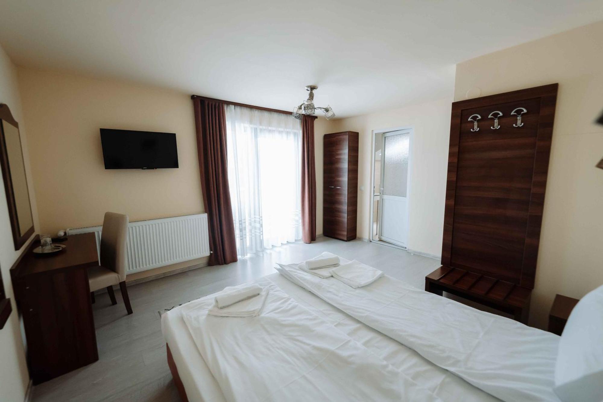 Popasul Montan Hotel Avrig Exterior foto