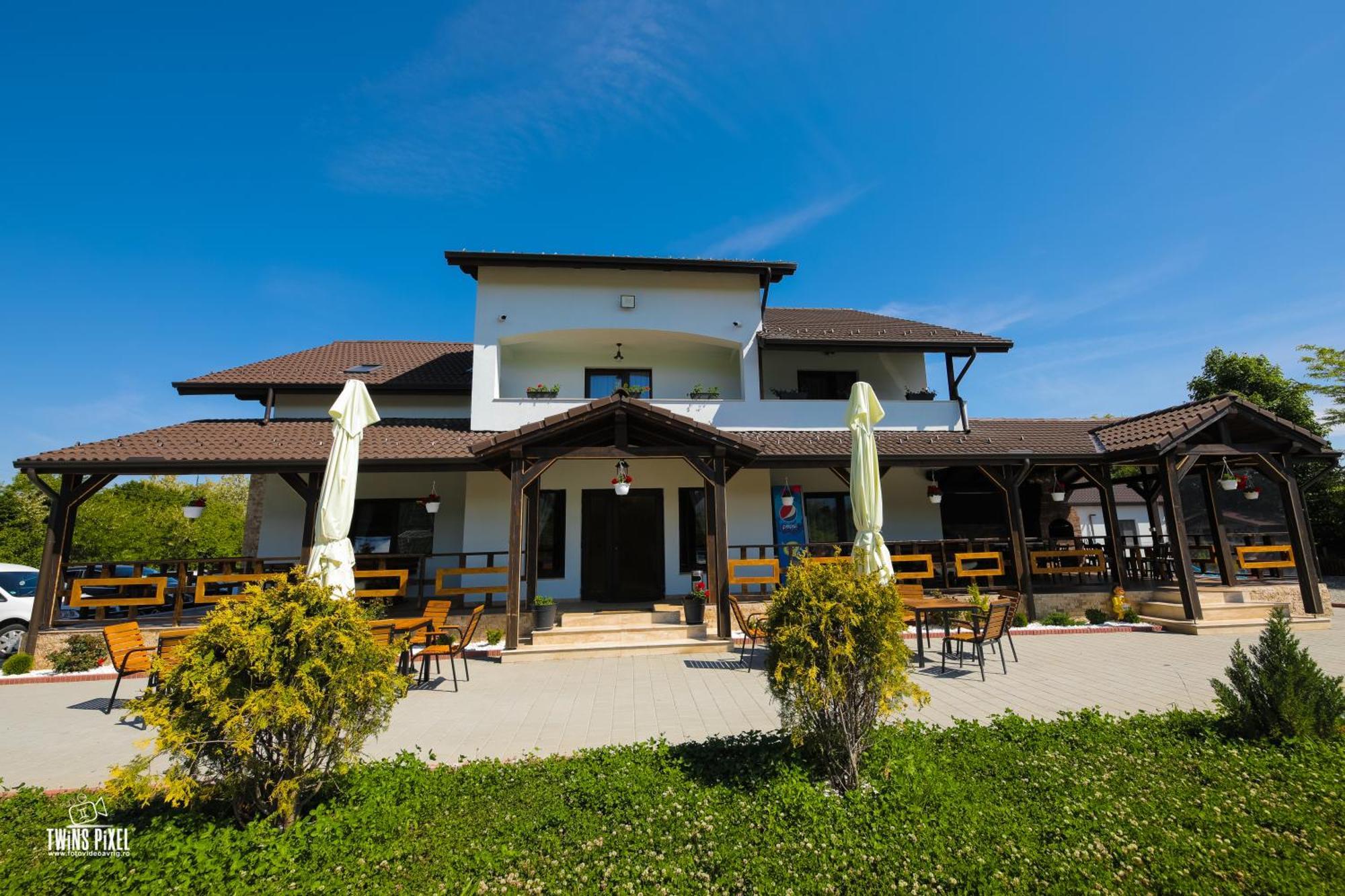 Popasul Montan Hotel Avrig Exterior foto